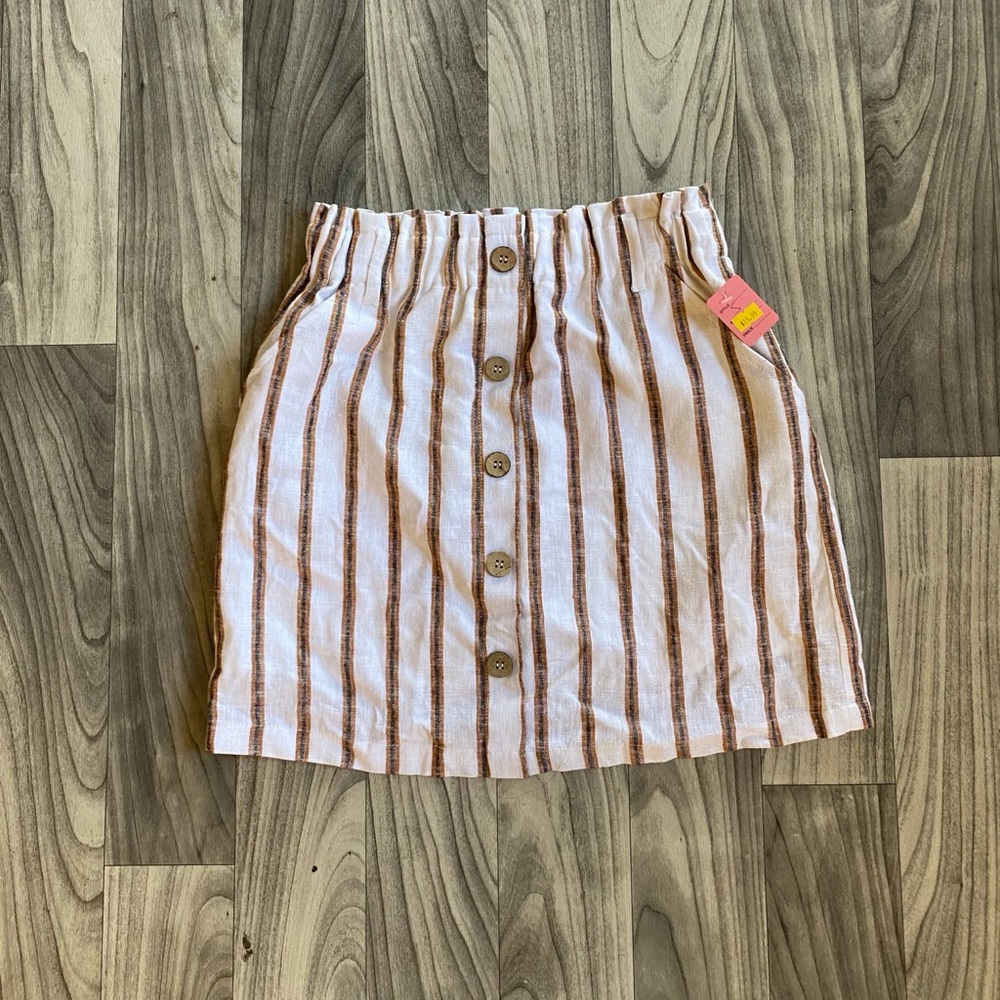 New striped skirt